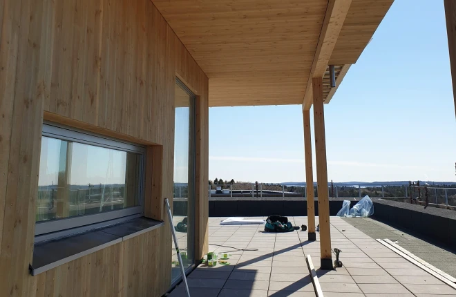 Snekker- og tømrertjenester